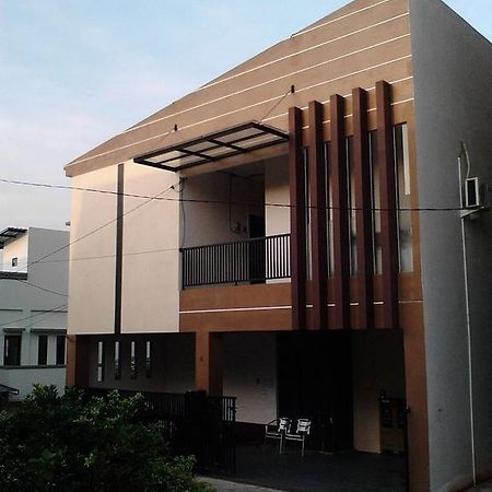 Comfort House Hotel Balikpapan  Luaran gambar