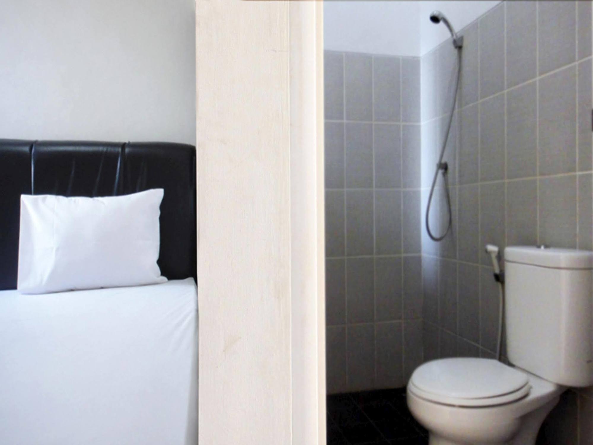 Comfort House Hotel Balikpapan  Luaran gambar